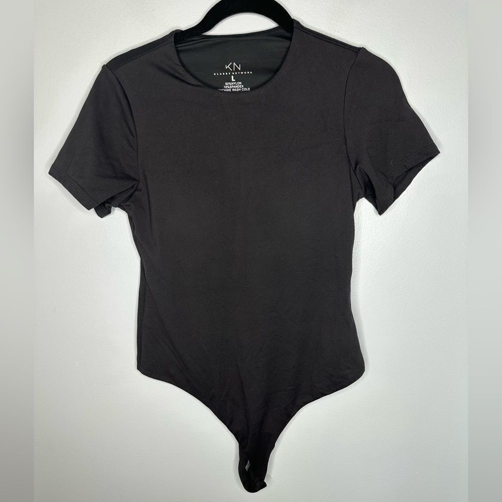 Kendall + Kylie Black Short Sleeve Bodysuit Women’s Large Stretchy Fitted